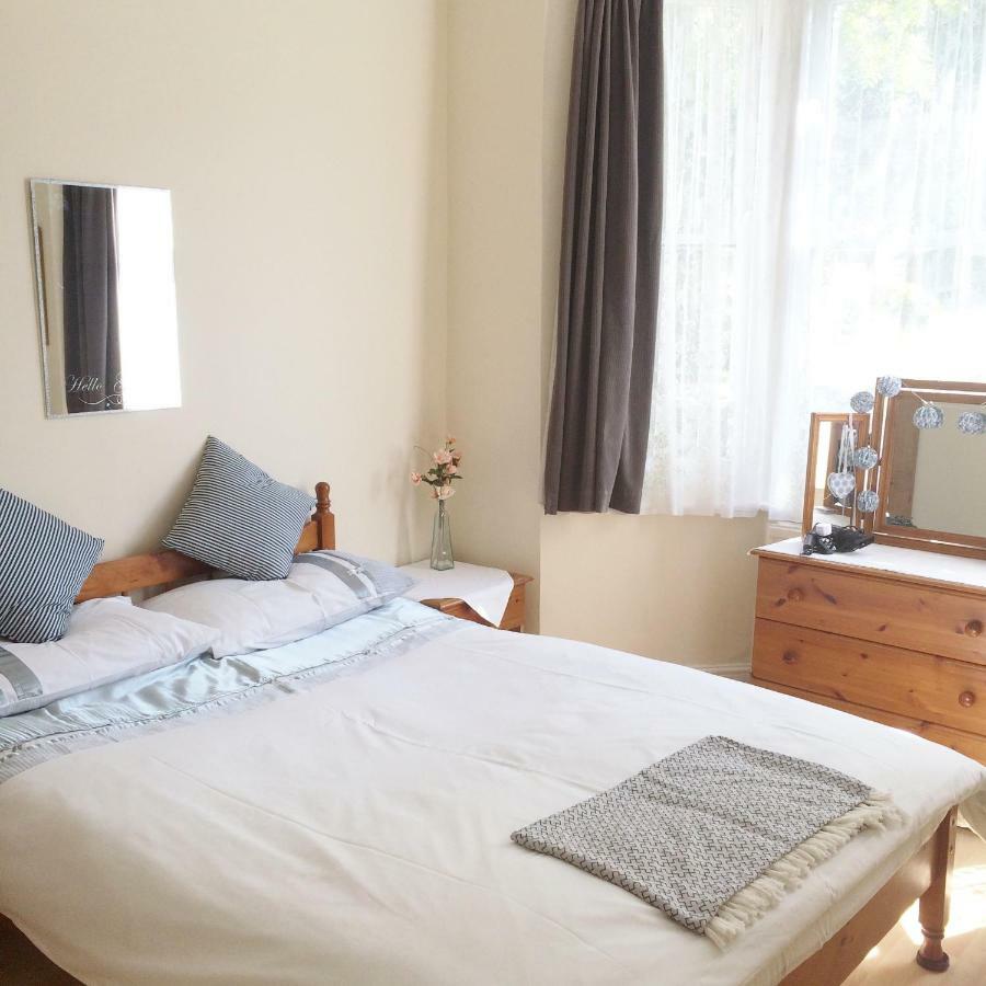 Spacious West London 2 Bedroom Apartment Kültér fotó